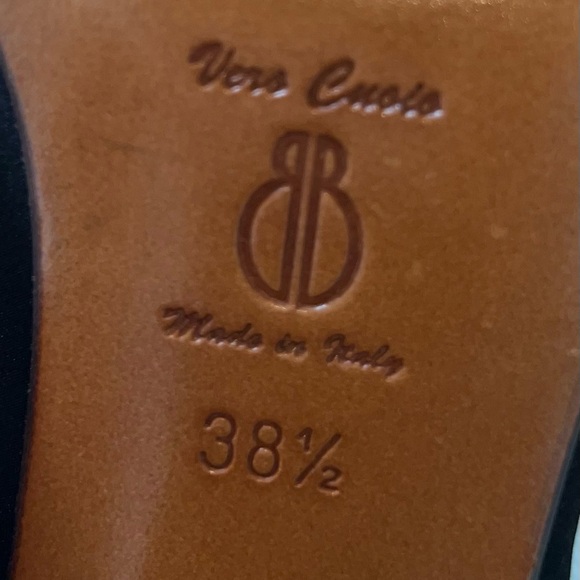 🖤Black Barbarella Kitten Heels🖤 - Picture 3 of 5